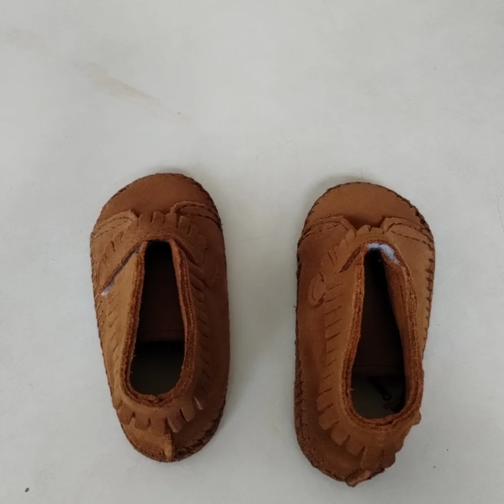Minnetonka Kids Brown Suede Leather Moccasin Shoes SZ 6 Soft Lightweight Comfy